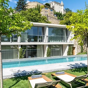 Couette-café Le Pavillon M, Piscine Et Au Pied Du Chateau, Petit-dejeuner Inclus, Parking Prive, Grignan